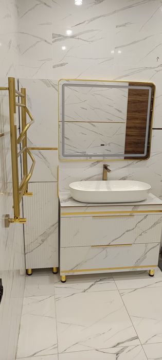 Тез арада Уй Сатам , Ең ірі сауда орталықтын жанында.