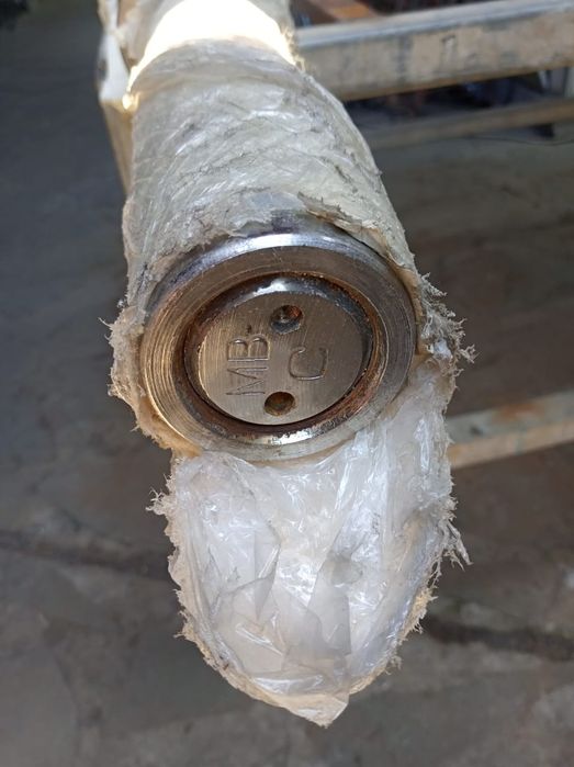 Гриф становый Советский.