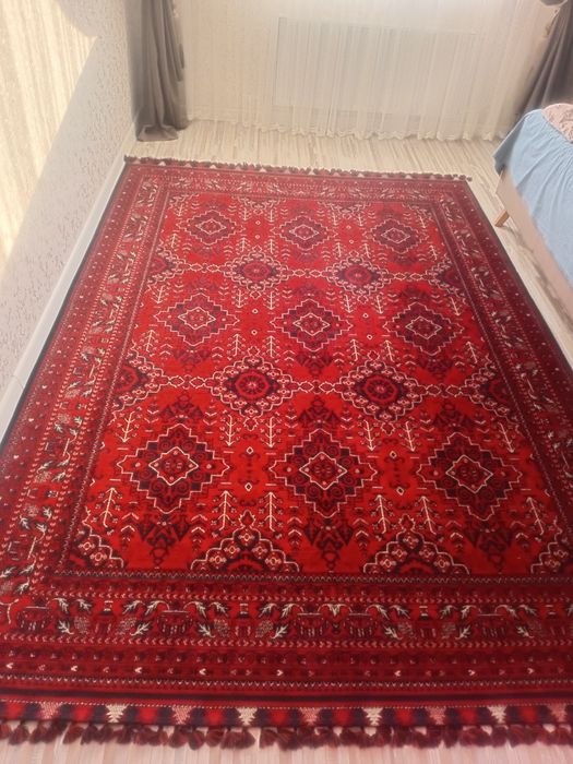 Ковёр туркменском стиле