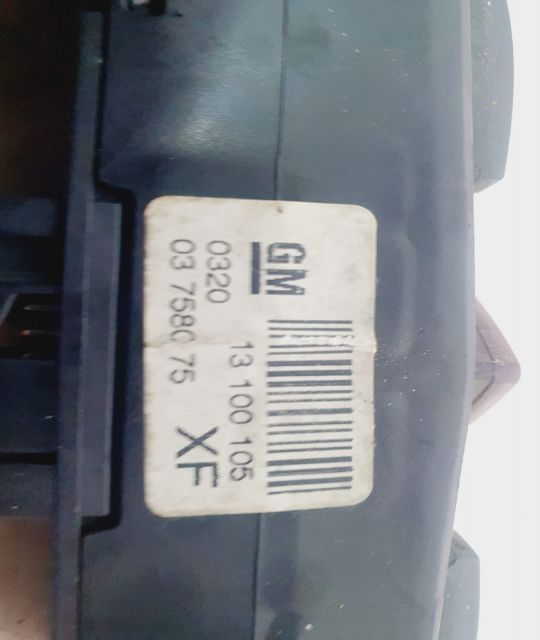 Buton avarii 13100105 03758075 Opel Astra H  [din 2004 pana  2007] seria