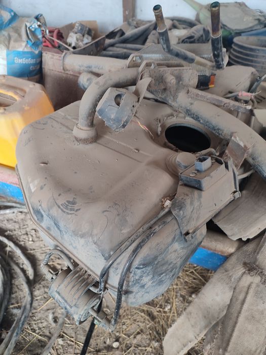 Бензобак Лада гранта