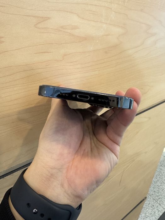 Продам Iphone 13 pro 128 gb