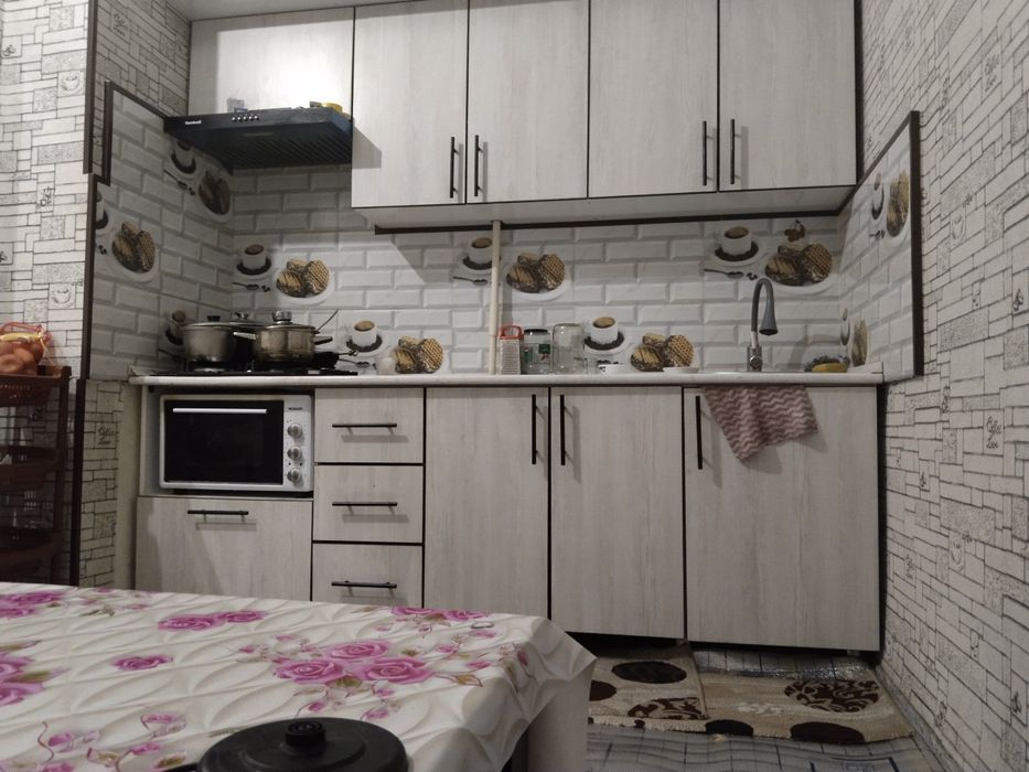 ТТЗ АХМАД ЮГНАКИ да 3 хонали квартира сотилвотти