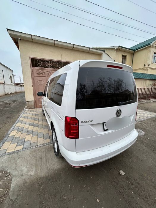 Продается Volkswagen Caddy в хорошем состоянии.Машина ухоженная