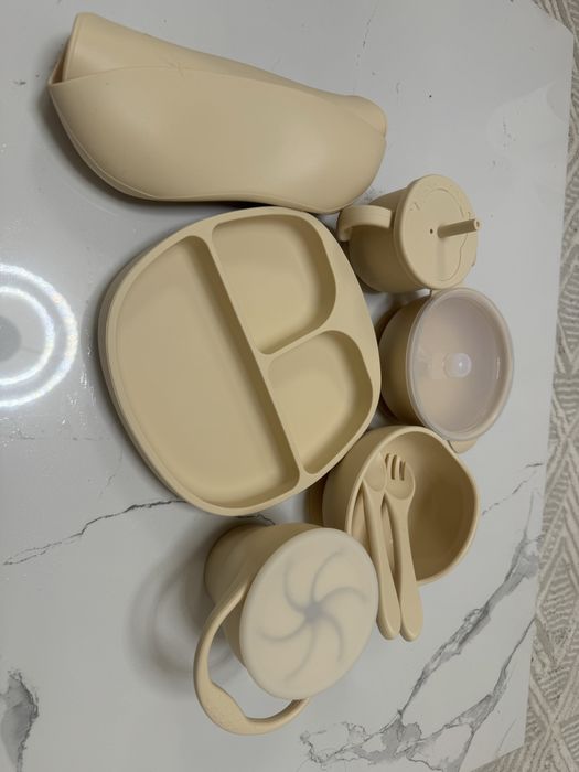 Силиконовые детские посуды