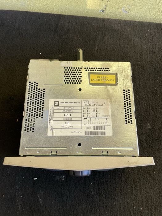Radio CD Opel Corsa D an 2008/2012 Pret 400 lei