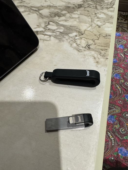 Apple mahsulotlariga ajoyib 64gb original fleshka