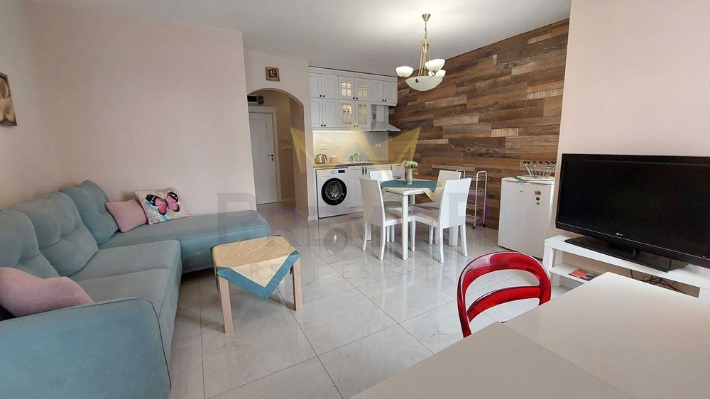 Дава се под наем Тристаен апартамент в Варна, Лятно кино Тракия - 102 кв.м за 960 € - Снимка #2