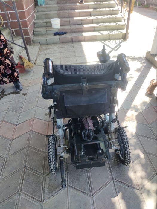 Продаётся инвалидная коляска