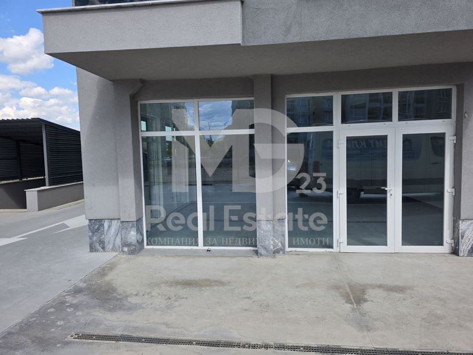 Дава се под наем Магазин в Пловдив, Гагарин - 100 кв.м за 1136.79 € - Снимка #6