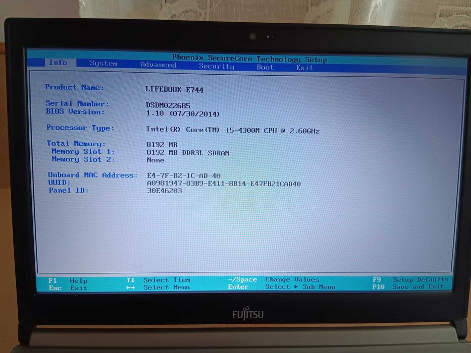 Laptop Fujitsu LifeBook E744 i5-4300M 8GB 512GB SSD 1600x900