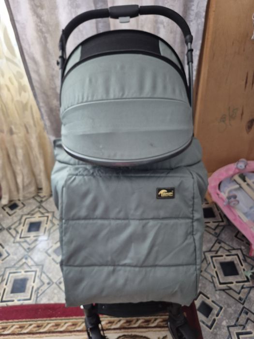 Продам коляску за 25 тыс состояние хорошее