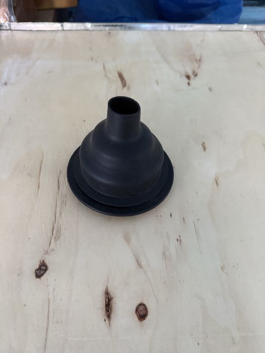 Кожух кулисы бмв е34