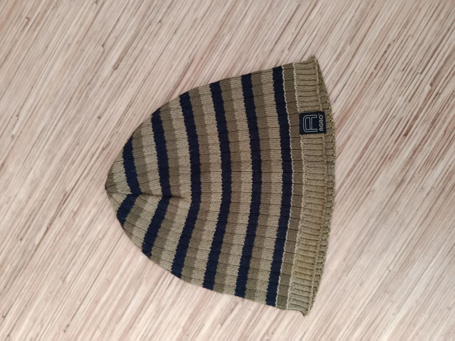 Продам детские шапки