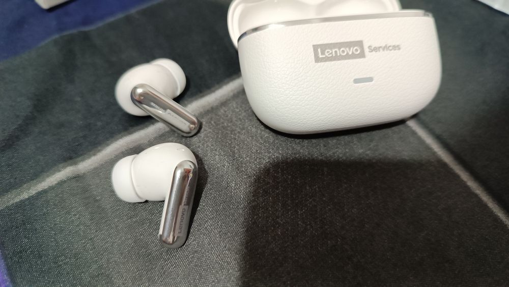 Наушники Bluetooth Lenovo