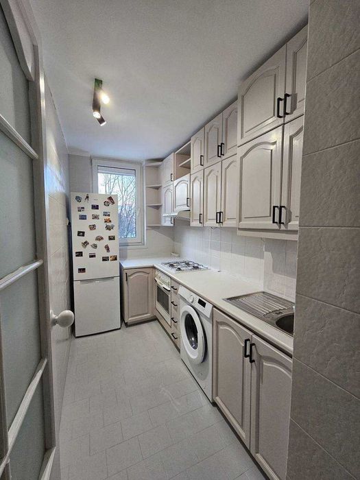 тдава се под наем стилен двустаен апартамент