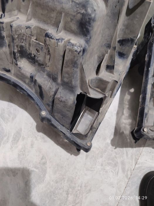 Фаря на Тойota land Cruiser Prado