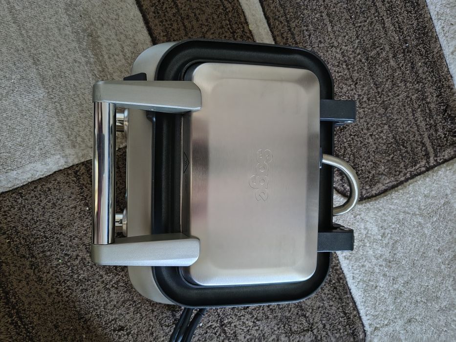 Vând Smart waffle SAGE
