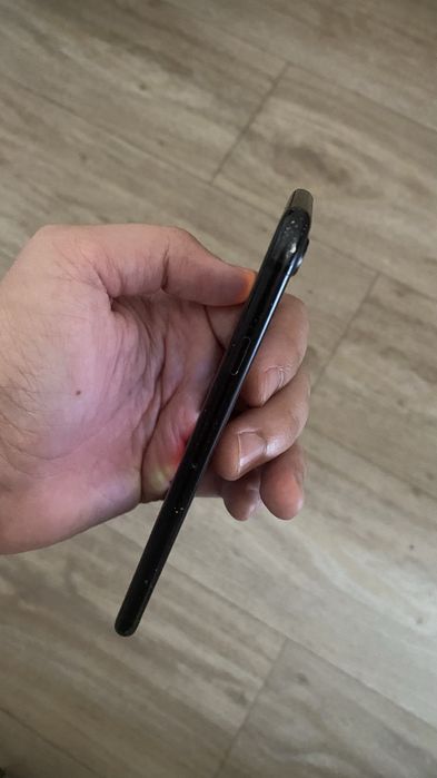 Vand iPhone 7 - 32GB
