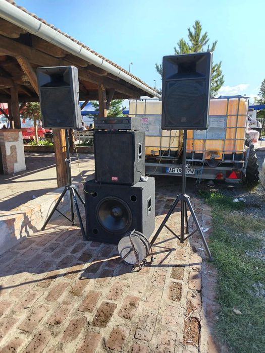 Vând sistem de boxe