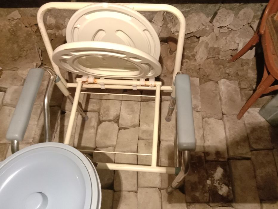 Туалет для взрослых бу