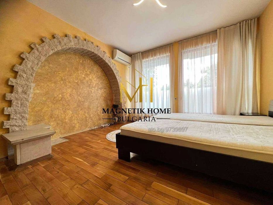 Дава се под наем Двустаен апартамент в Бургас, Център - 70 кв.м за 510 € - Снимка #8