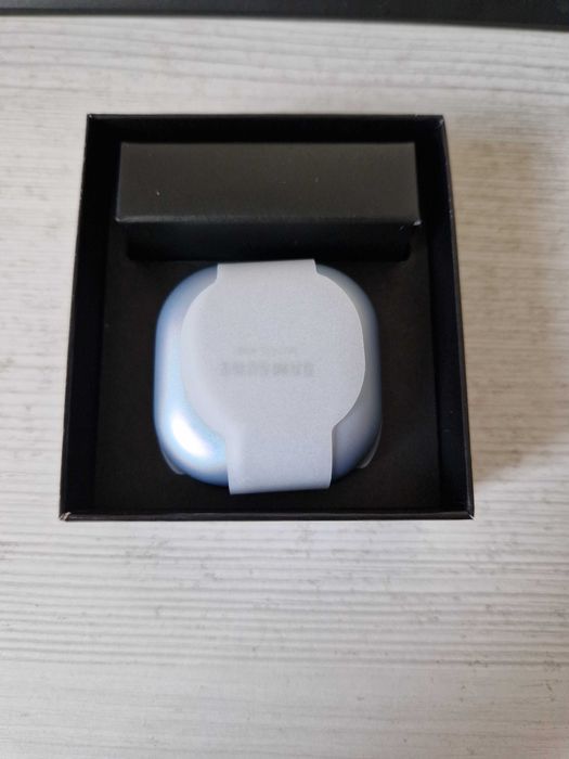 Новые наушники GALAXY BUDS PRO