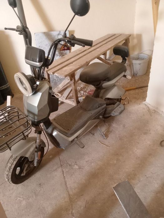 Skuter sotiladi xolati yaxwi