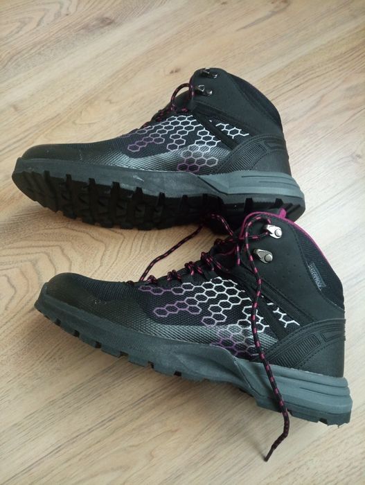 Дамски зимни обувки