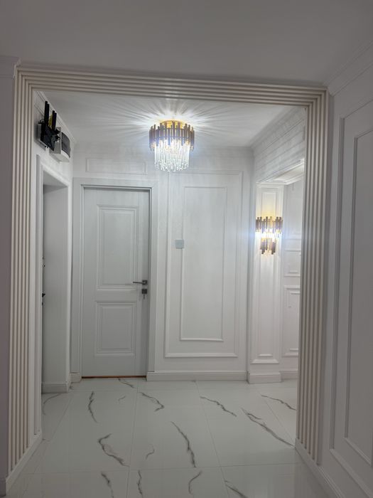 Vand aparatament cu 2 camere