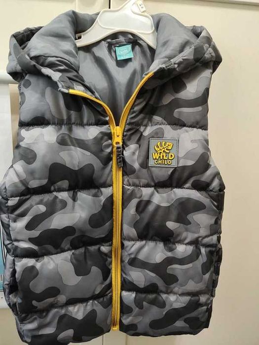 Vesta copii / băieți, mărimea 122 cm, 6-7 ani