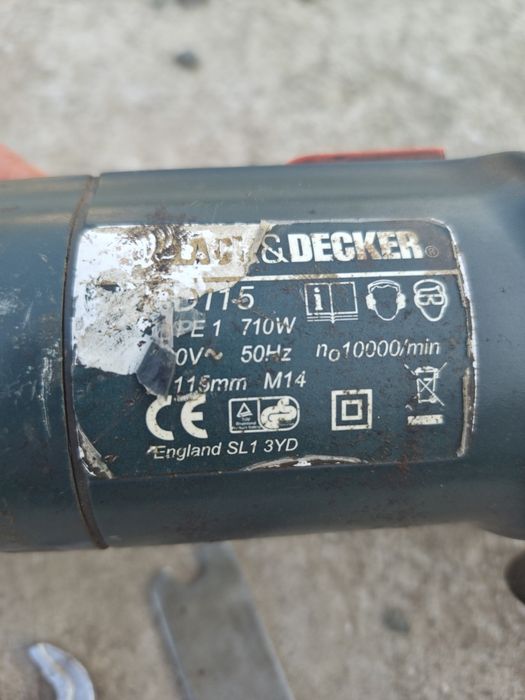 Малък  ъглошлайф Black & Decker