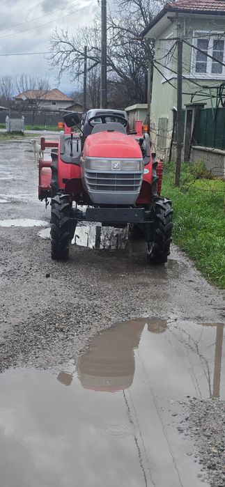 Yanmar AF-18 тралтор със 18 конски сили