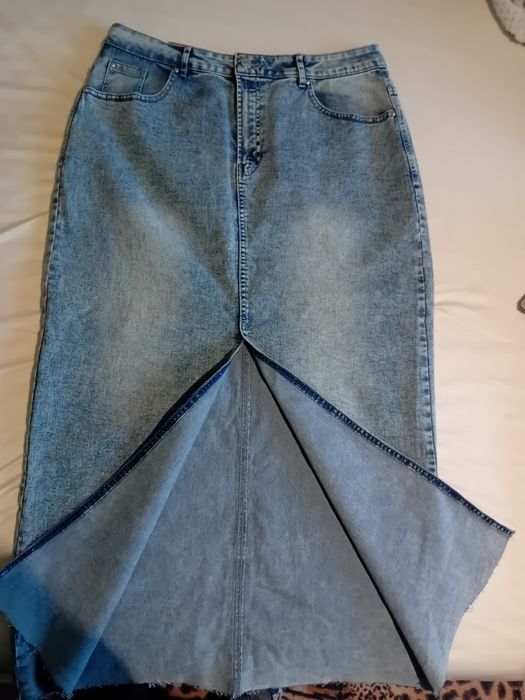 Дънкова пола чисто нова