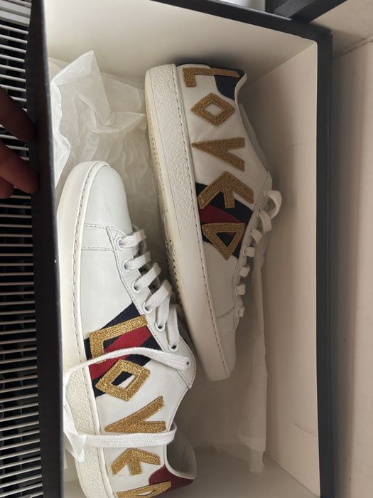 Gucci nr 38 purtati o data