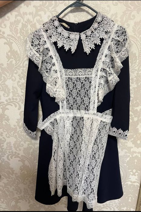 Продам школьную форму