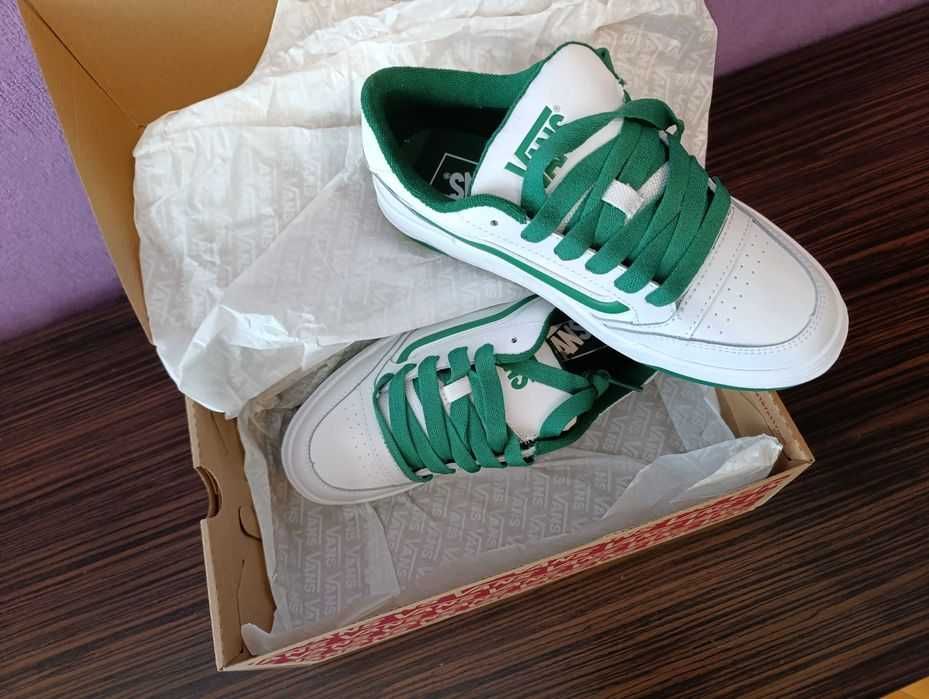 VANS 38 кецове - чисто нови