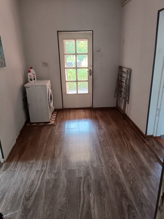 Продаются дом  возле канала пять соток