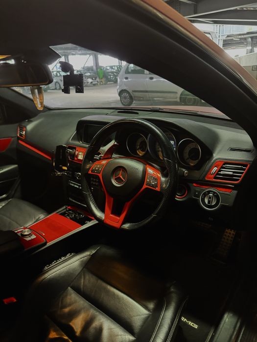 Mercedes-benz E220 AMG SPORT COUPE