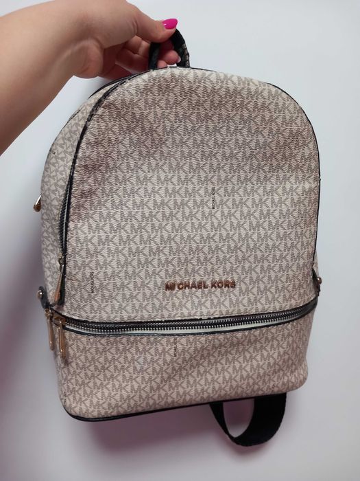 Раница на Michael Kors