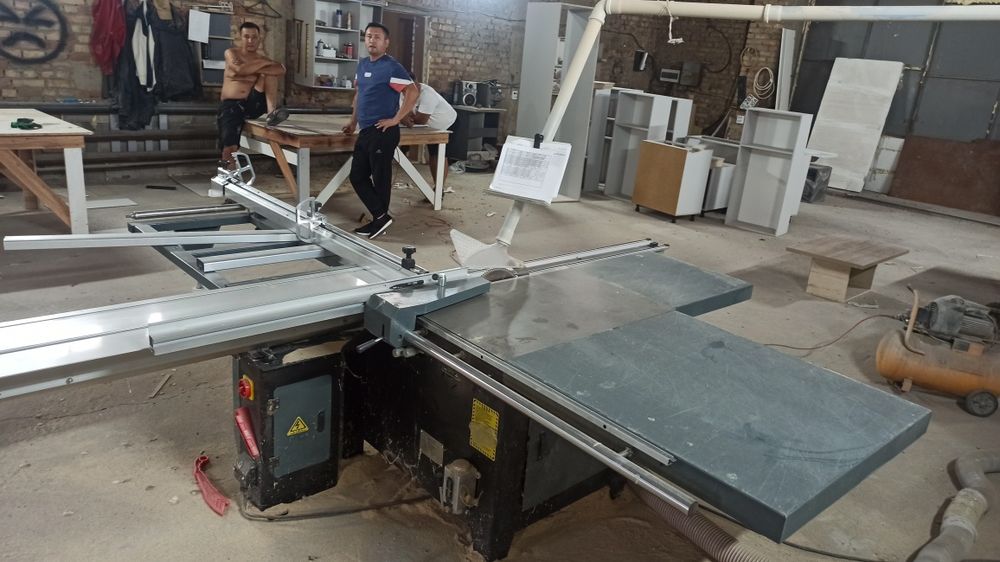 Продам станки распил, ПВХ