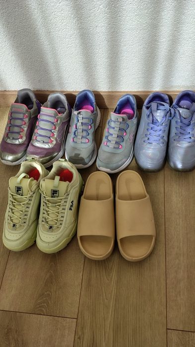 Adidași fete nr 34-35