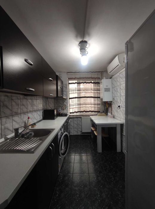 Apartament de inchiriat- Zona Liceului Odobescu