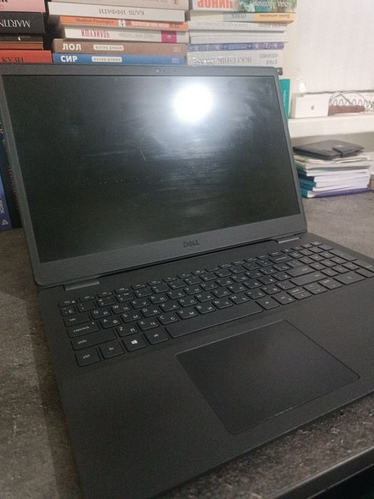 Dell Vostro 3500 Intel Core i5-1135G7 Ram 16GB SSD 256GB HDD 1TB