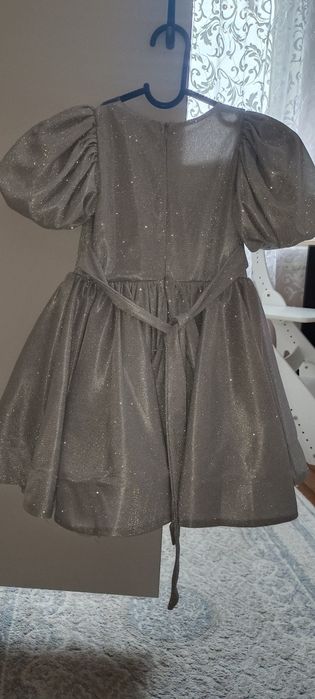 Продам   платье ...