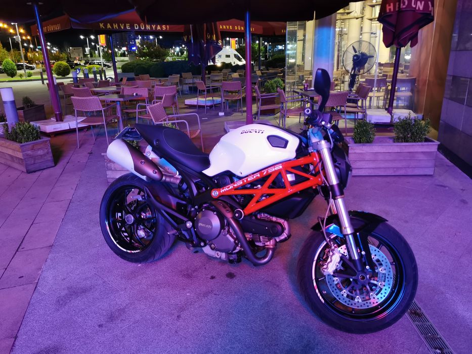 Ducati Monster 796 din 2016