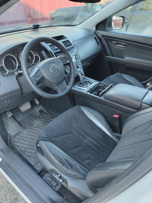 Продам Mazda CX-9