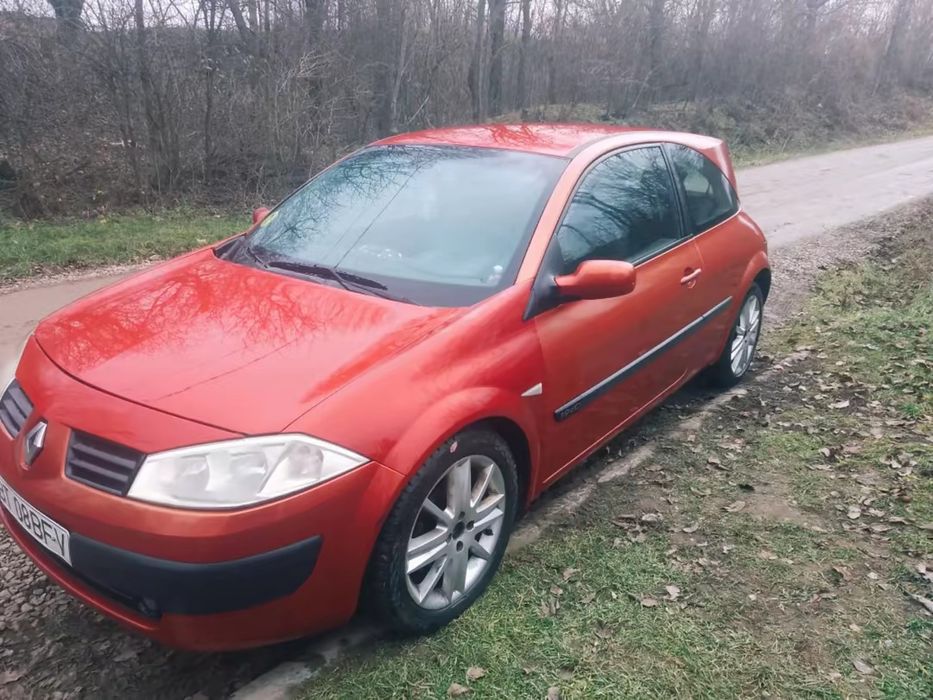 Vând Renault megane