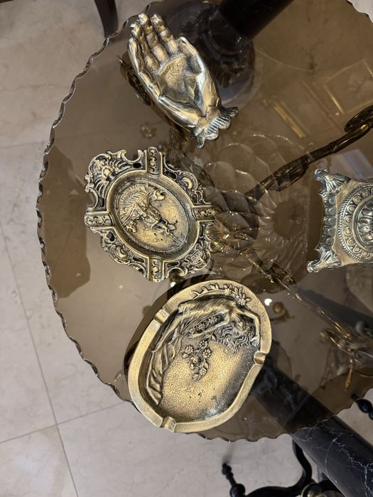 Scrumiera din bronz masiv