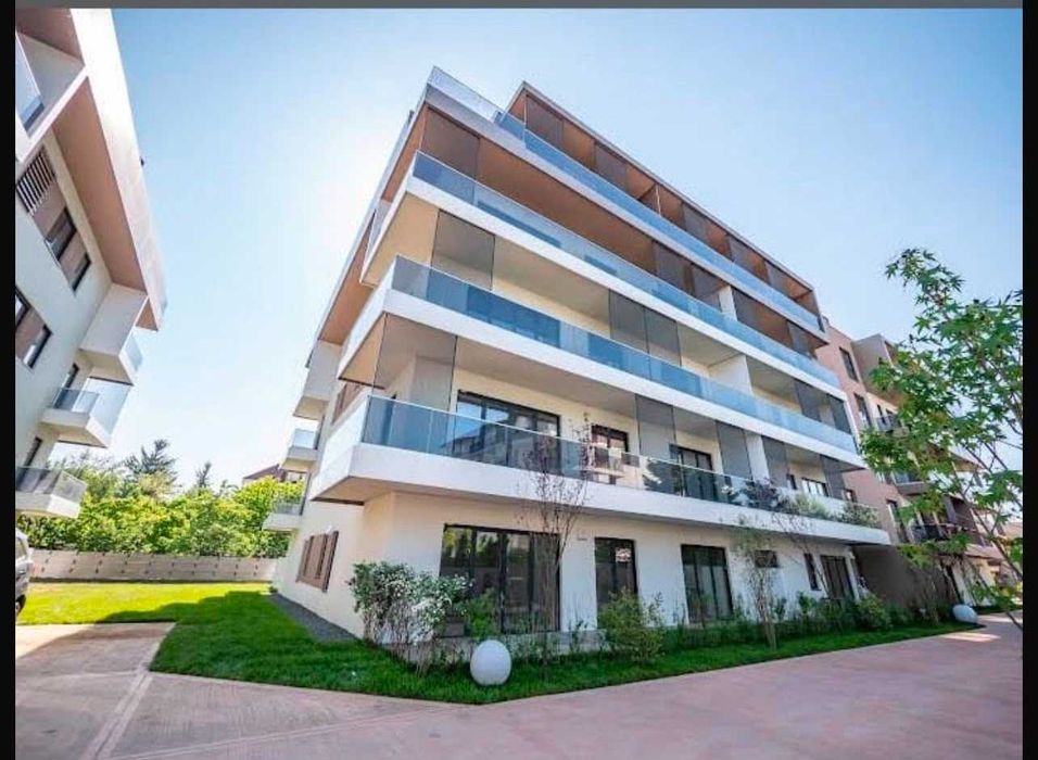 Direct proprietar, ofer spre vânzare un apartament Luxury de 2 camere si PISCINA INTERIOARA -IANCU NICOLAE PIPERA